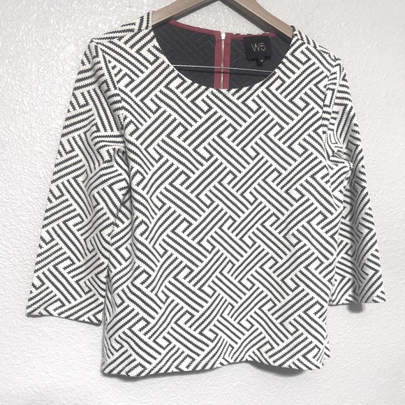 W5 Anthropologie Top Medium Black‎ Cream Geometric Textured Knit Pullover Blouse - Picture 2 of 9